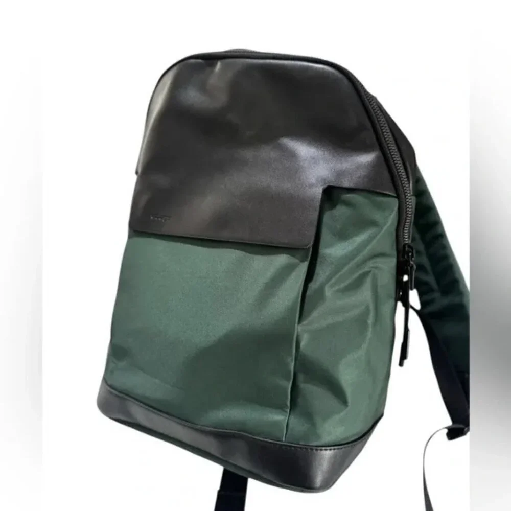 eBags CTS Daypack - Black & Green